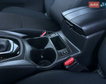 Білий Ніссан Rogue, об'ємом двигуна 2.49 л та пробігом 90 тис. км за 14200 $, фото 26 на Automoto.ua