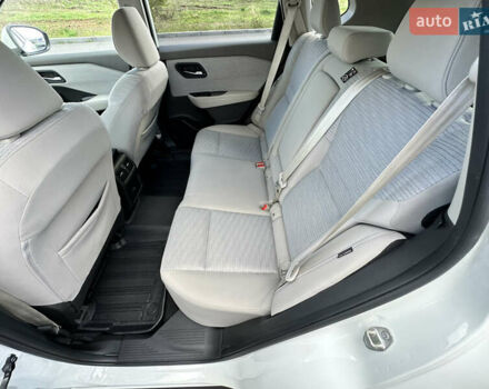 Білий Ніссан Rogue, об'ємом двигуна 2.49 л та пробігом 94 тис. км за 21499 $, фото 67 на Automoto.ua