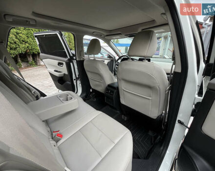 Белый Ниссан Rogue, объемом двигателя 2.49 л и пробегом 142 тыс. км за 21900 $, фото 20 на Automoto.ua