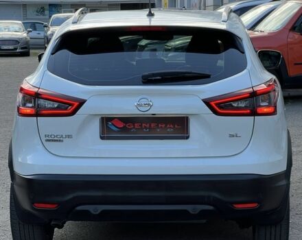 Білий Ніссан Rogue, об'ємом двигуна 2 л та пробігом 30 тис. км за 18999 $, фото 15 на Automoto.ua