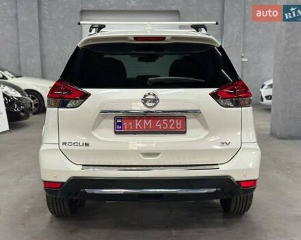 Белый Ниссан Rogue, объемом двигателя 2.5 л и пробегом 103 тыс. км за 16999 $, фото 5 на Automoto.ua