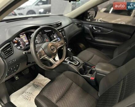 Белый Ниссан Rogue, объемом двигателя 2.5 л и пробегом 103 тыс. км за 16999 $, фото 10 на Automoto.ua