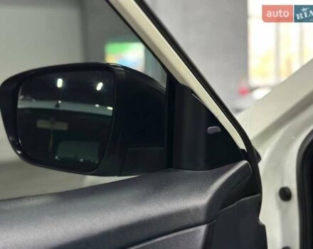 Белый Ниссан Rogue, объемом двигателя 2.5 л и пробегом 103 тыс. км за 16999 $, фото 15 на Automoto.ua