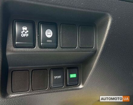 Белый Ниссан Rogue, объемом двигателя 2 л и пробегом 63 тыс. км за 17200 $, фото 15 на Automoto.ua