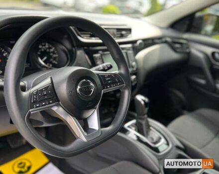 Белый Ниссан Rogue, объемом двигателя 2 л и пробегом 63 тыс. км за 17200 $, фото 16 на Automoto.ua