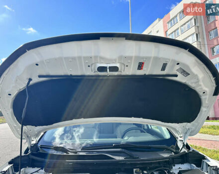 Білий Ніссан Rogue, об'ємом двигуна 2.49 л та пробігом 94 тис. км за 21499 $, фото 81 на Automoto.ua