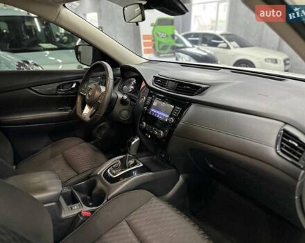 Белый Ниссан Rogue, объемом двигателя 2.5 л и пробегом 103 тыс. км за 16999 $, фото 19 на Automoto.ua