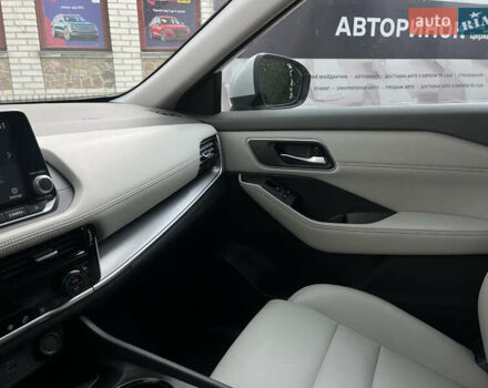 Белый Ниссан Rogue, объемом двигателя 2.49 л и пробегом 142 тыс. км за 21900 $, фото 33 на Automoto.ua