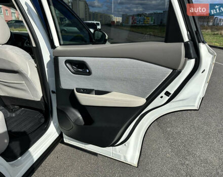 Білий Ніссан Rogue, об'ємом двигуна 2.49 л та пробігом 94 тис. км за 21499 $, фото 74 на Automoto.ua