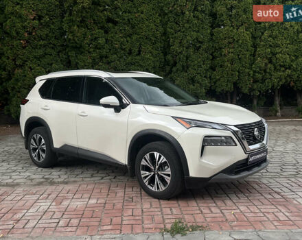 Белый Ниссан Rogue, объемом двигателя 2.49 л и пробегом 142 тыс. км за 21900 $, фото 1 на Automoto.ua