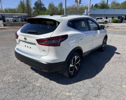 Білий Ніссан Rogue, об'ємом двигуна 2 л та пробігом 49 тис. км за 14500 $, фото 4 на Automoto.ua