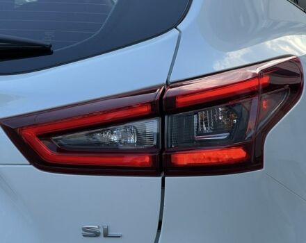 Білий Ніссан Rogue, об'ємом двигуна 2 л та пробігом 30 тис. км за 18999 $, фото 17 на Automoto.ua