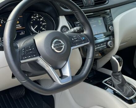 Білий Ніссан Rogue, об'ємом двигуна 2 л та пробігом 30 тис. км за 18999 $, фото 5 на Automoto.ua