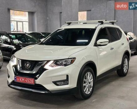 Белый Ниссан Rogue, объемом двигателя 2.5 л и пробегом 103 тыс. км за 16999 $, фото 1 на Automoto.ua