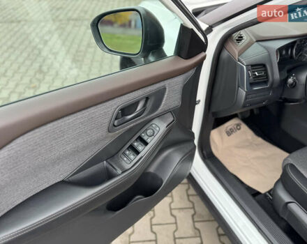 Білий Ніссан Rogue, об'ємом двигуна 2.5 л та пробігом 147 тис. км за 18900 $, фото 20 на Automoto.ua