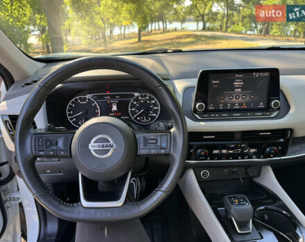 Белый Ниссан Rogue, объемом двигателя 2.49 л и пробегом 80 тыс. км за 25500 $, фото 23 на Automoto.ua