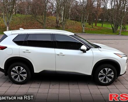 Белый Ниссан Rogue, объемом двигателя 2.5 л и пробегом 83 тыс. км за 22555 $, фото 3 на Automoto.ua