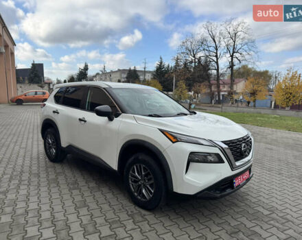 Білий Ніссан Rogue, об'ємом двигуна 2.5 л та пробігом 147 тис. км за 18900 $, фото 6 на Automoto.ua