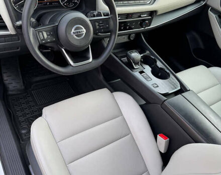 Белый Ниссан Rogue, объемом двигателя 2.5 л и пробегом 85 тыс. км за 20500 $, фото 11 на Automoto.ua