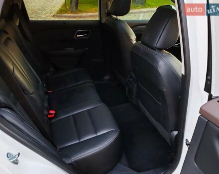 Белый Ниссан Rogue, объемом двигателя 2.49 л и пробегом 85 тыс. км за 24999 $, фото 17 на Automoto.ua