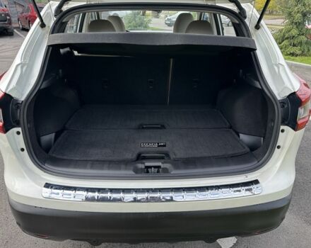 Белый Ниссан Rogue, объемом двигателя 2 л и пробегом 84 тыс. км за 16500 $, фото 16 на Automoto.ua