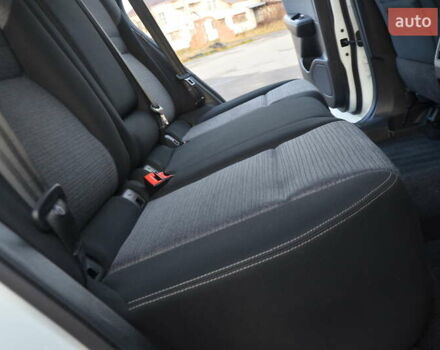 Білий Ніссан Rogue, об'ємом двигуна 2.5 л та пробігом 187 тис. км за 18150 $, фото 51 на Automoto.ua