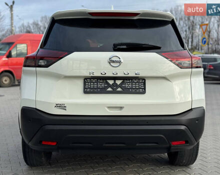Белый Ниссан Rogue, объемом двигателя 2.5 л и пробегом 85 тыс. км за 20500 $, фото 10 на Automoto.ua