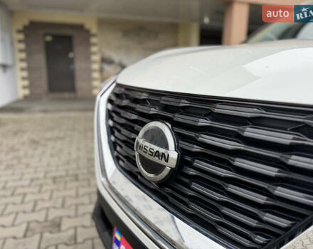 Білий Ніссан Rogue, об'ємом двигуна 2.5 л та пробігом 147 тис. км за 18900 $, фото 17 на Automoto.ua