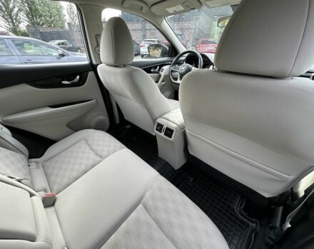 Белый Ниссан Rogue, объемом двигателя 2 л и пробегом 84 тыс. км за 16500 $, фото 13 на Automoto.ua