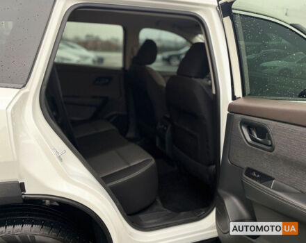 Ниссан Rogue 2021 в Мукачеве на Automoto.ua Белый Ниссан Rogue, объемом двигателя 2.5 л и пробегом 31 тыс. км за 28990 $, фото 24 на Automoto.ua