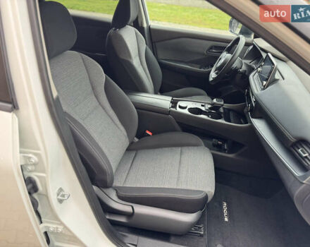 Білий Ніссан Rogue, об'ємом двигуна 2.5 л та пробігом 147 тис. км за 18900 $, фото 33 на Automoto.ua