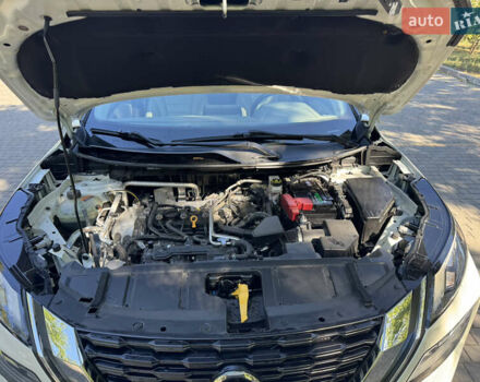 Белый Ниссан Rogue, объемом двигателя 2.49 л и пробегом 80 тыс. км за 25500 $, фото 28 на Automoto.ua