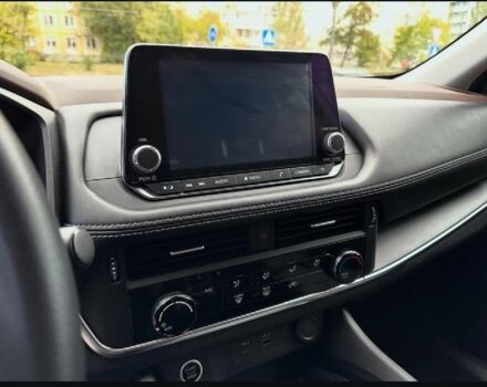 Белый Ниссан Rogue, объемом двигателя 2.5 л и пробегом 155 тыс. км за 19200 $, фото 9 на Automoto.ua