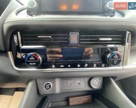 Білий Ніссан Rogue, об'ємом двигуна 2.49 л та пробігом 138 тис. км за 24990 $, фото 24 на Automoto.ua