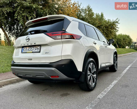 Білий Ніссан Rogue, об'ємом двигуна 2.5 л та пробігом 39 тис. км за 23900 $, фото 7 на Automoto.ua