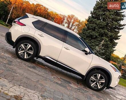 Белый Ниссан Rogue, объемом двигателя 2.49 л и пробегом 85 тыс. км за 24999 $, фото 4 на Automoto.ua