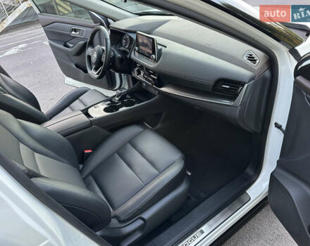 Білий Ніссан Rogue, об'ємом двигуна 2.5 л та пробігом 39 тис. км за 23900 $, фото 34 на Automoto.ua