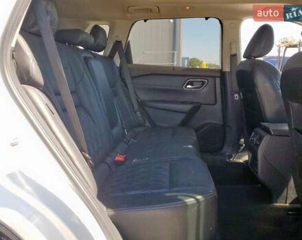 Белый Ниссан Rogue, объемом двигателя 2.49 л и пробегом 171 тыс. км за 6600 $, фото 10 на Automoto.ua