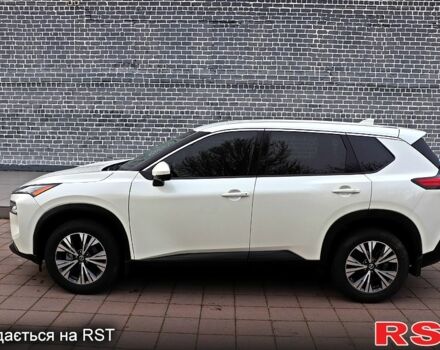 Белый Ниссан Rogue, объемом двигателя 2.5 л и пробегом 83 тыс. км за 22555 $, фото 2 на Automoto.ua