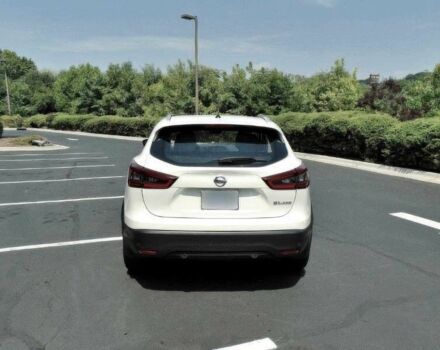 Белый Ниссан Rogue, объемом двигателя 2 л и пробегом 18 тыс. км за 4800 $, фото 5 на Automoto.ua