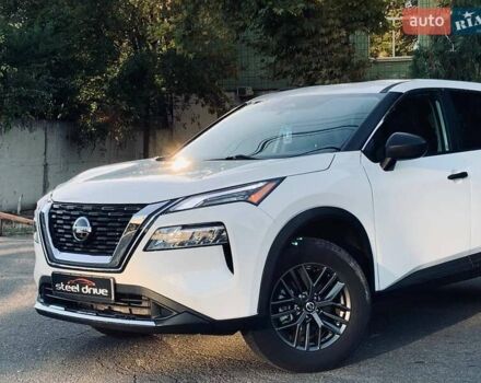 Белый Ниссан Rogue, объемом двигателя 2.49 л и пробегом 38 тыс. км за 20999 $, фото 3 на Automoto.ua