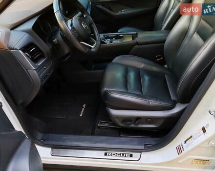 Белый Ниссан Rogue, объемом двигателя 2.49 л и пробегом 85 тыс. км за 24999 $, фото 20 на Automoto.ua