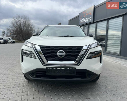 Белый Ниссан Rogue, объемом двигателя 2.5 л и пробегом 85 тыс. км за 20500 $, фото 2 на Automoto.ua