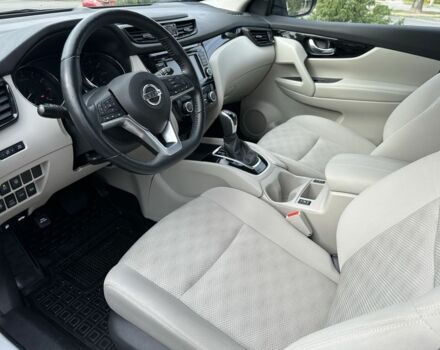 Белый Ниссан Rogue, объемом двигателя 2 л и пробегом 84 тыс. км за 16500 $, фото 10 на Automoto.ua