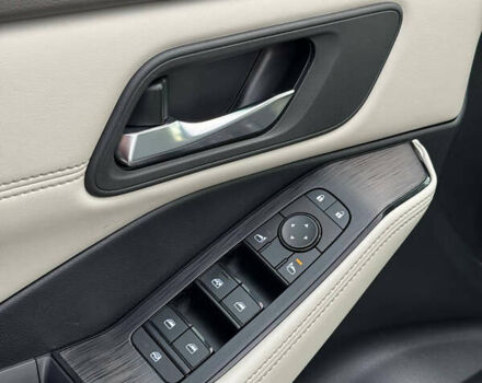 Белый Ниссан Rogue, объемом двигателя 2.5 л и пробегом 85 тыс. км за 20500 $, фото 16 на Automoto.ua