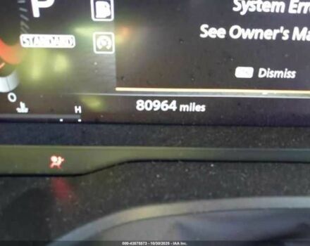 Белый Ниссан Rogue, объемом двигателя 1.5 л и пробегом 80 тыс. км за 16000 $, фото 14 на Automoto.ua