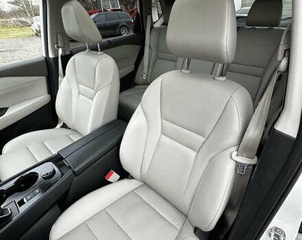 Белый Ниссан Rogue, объемом двигателя 1.5 л и пробегом 56 тыс. км за 23500 $, фото 9 на Automoto.ua