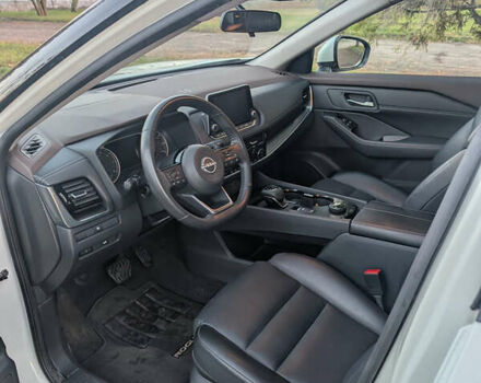 Білий Ніссан Rogue, об'ємом двигуна 1.5 л та пробігом 44 тис. км за 21500 $, фото 7 на Automoto.ua