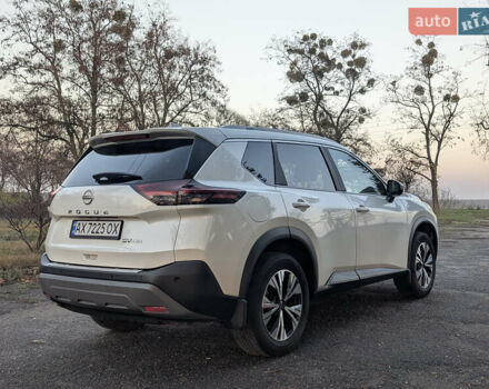 Білий Ніссан Rogue, об'ємом двигуна 1.5 л та пробігом 44 тис. км за 21500 $, фото 4 на Automoto.ua