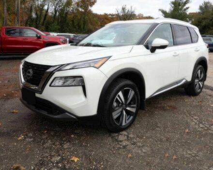 Белый Ниссан Rogue, объемом двигателя 1.5 л и пробегом 27 тыс. км за 20000 $, фото 2 на Automoto.ua